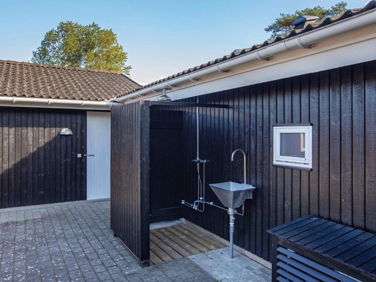 10 Person Holiday Home In Idestrup Boto By Exterior foto