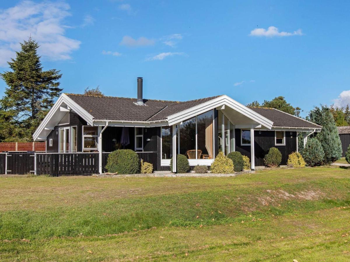 10 Person Holiday Home In Idestrup Boto By Exterior foto